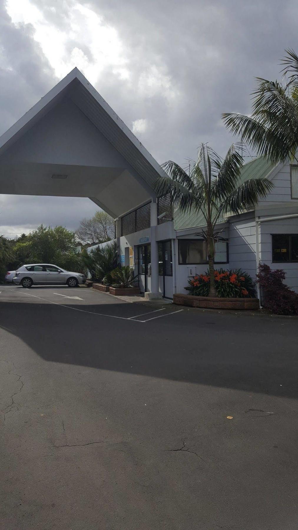 Auckland Northshore Motels & Holiday Park Екстер'єр фото