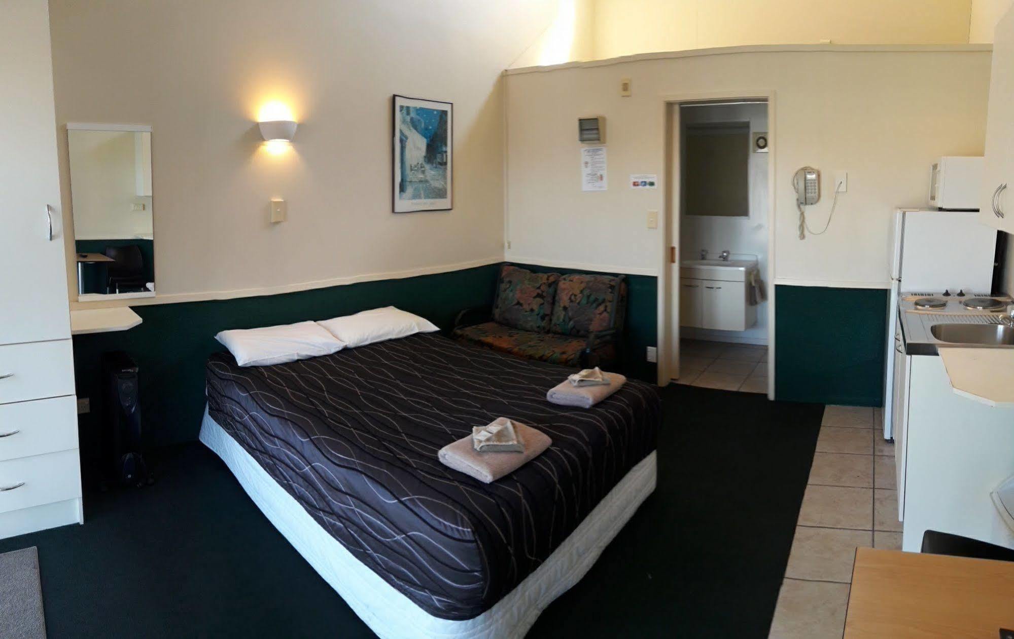 Auckland Northshore Motels & Holiday Park Екстер'єр фото